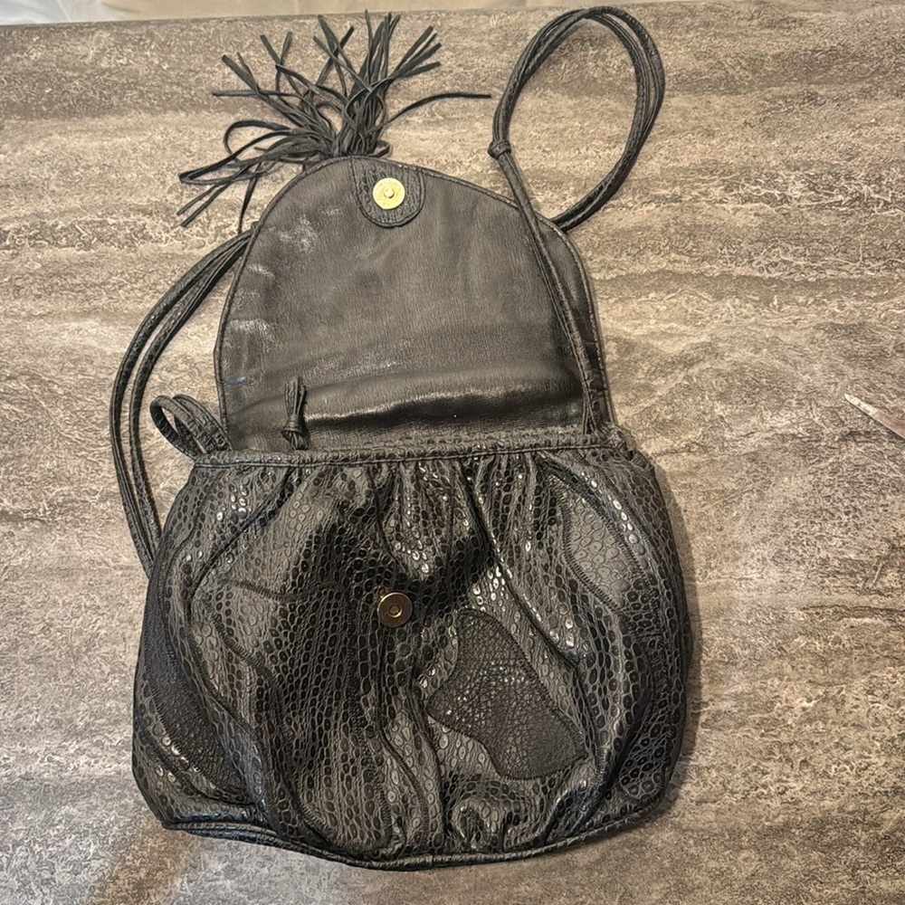 NAS Shoulder Bag. Crocodile  print - Picture 5 of 10